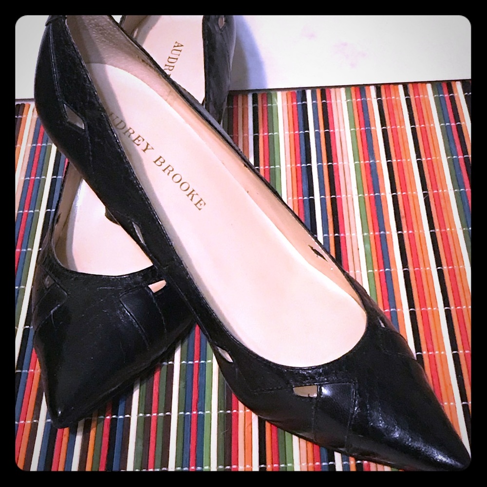 AUDREY BROOKE Heels with leather upper and cutouts